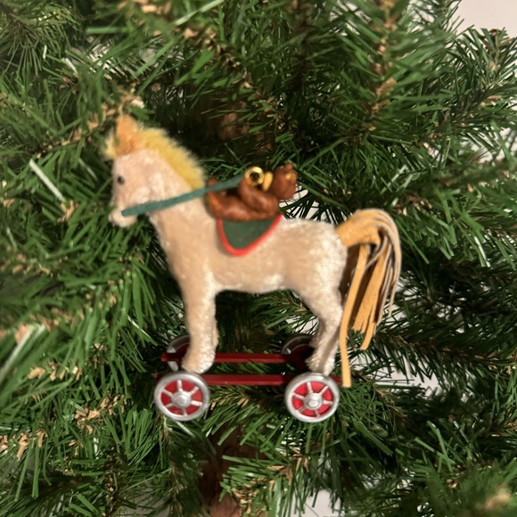 Hallmark Keepsake Ornament ‘A Pony For Christmas’ Bundle of 2 - Picture 5 of 8